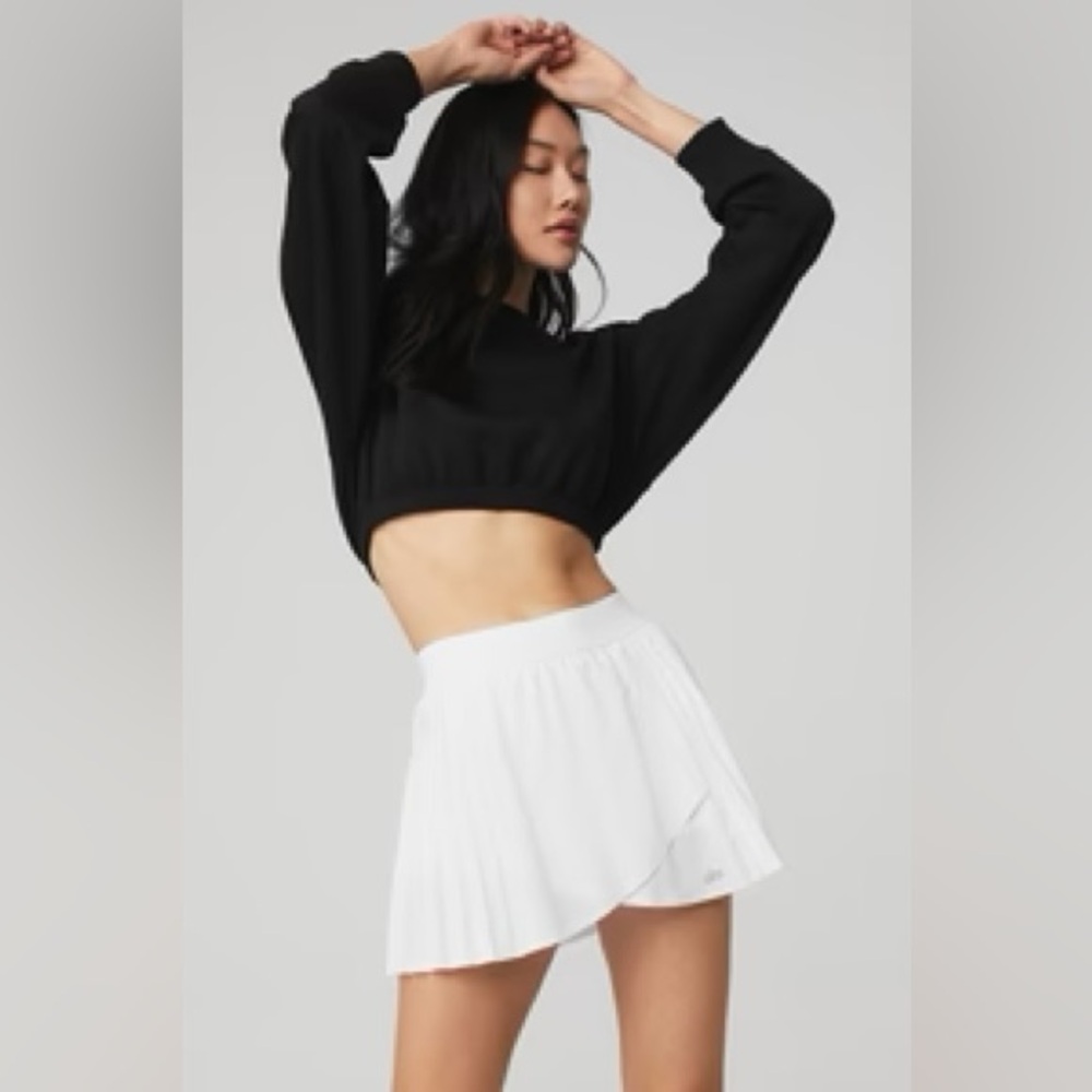 Alo Yoga Cropped Long Sleeve Sweater